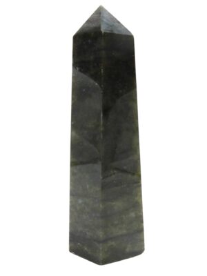 Labradoriet punt / obelisk